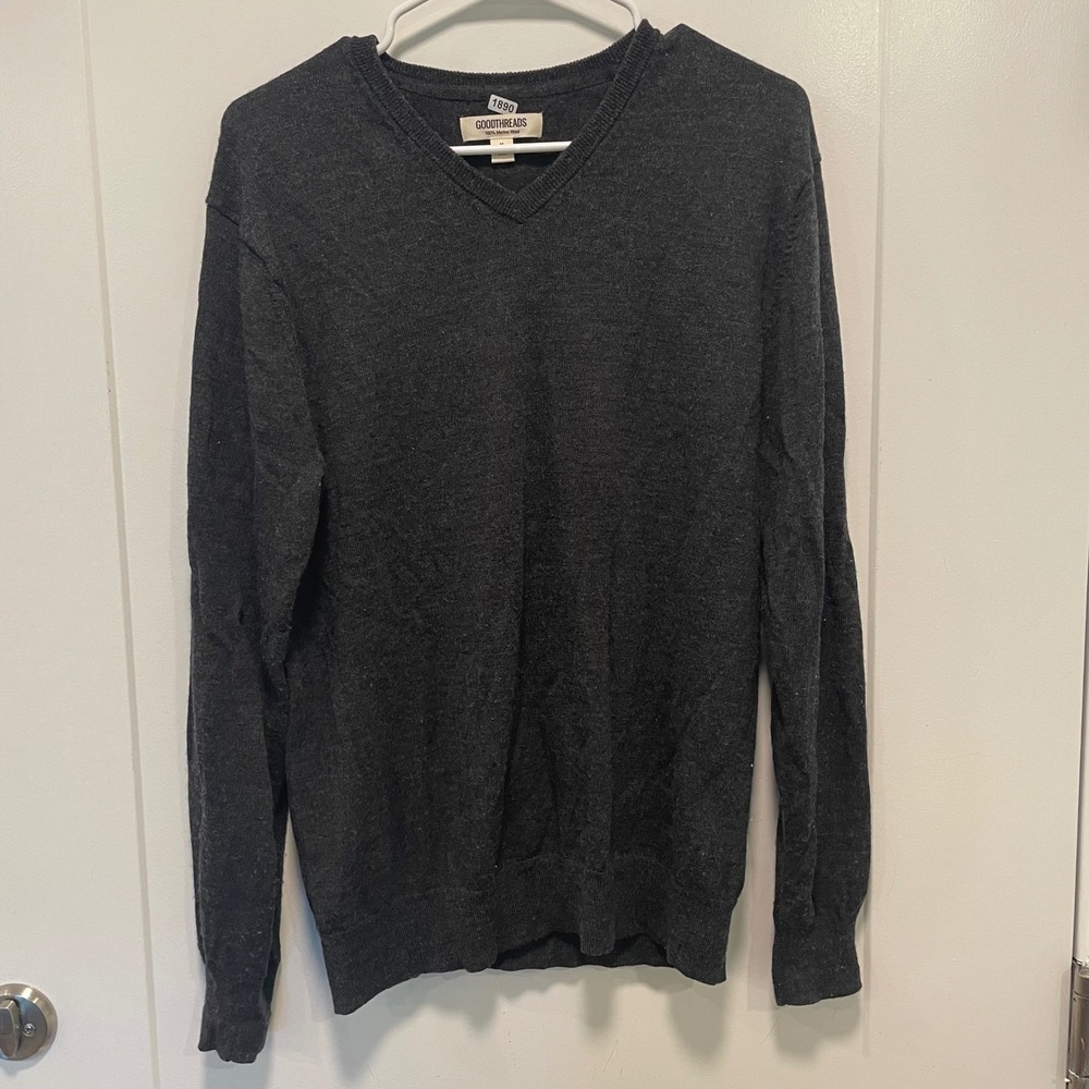 Goodthreads Mens Charcoal Grey 100% Merino Wool V-Neck Sweater Size M